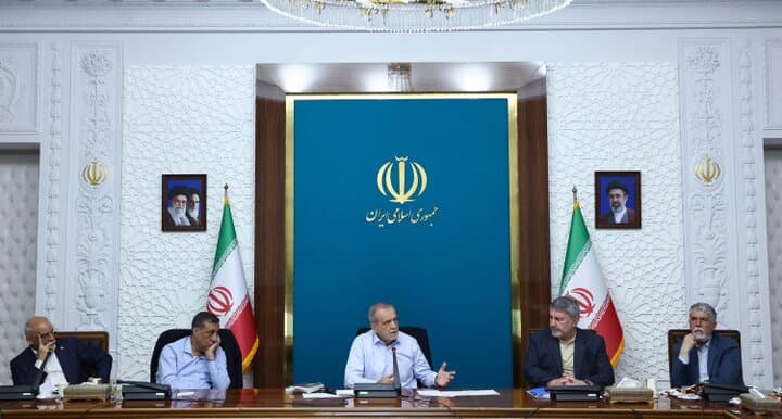 پزشکیان: افزایش ۵۰۰ هزار تومانی رقم کالابرگ الکترونیک حتماً اجرا می‌شود