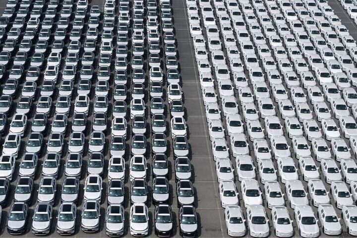 موافقت چین با کاهش صادرات خودروهای هیبریدی به اروپا