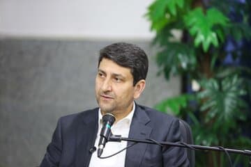 تاکید وزیر ارتباطات بر حذف دلالی با توسعه مسیرهای ارتباطی روستایی