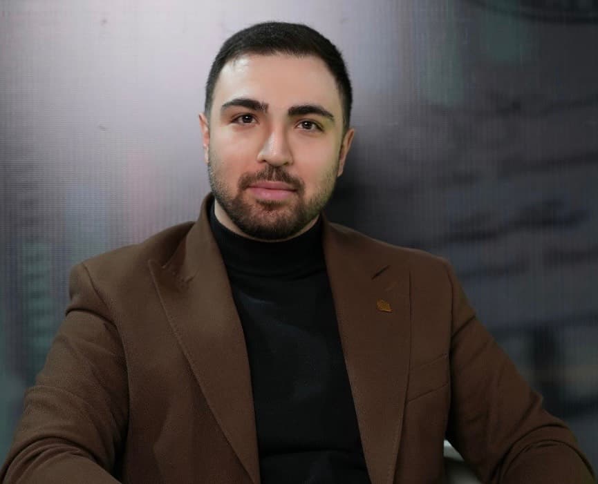 تحلیل و بررسی کتاب سیاست خارجی