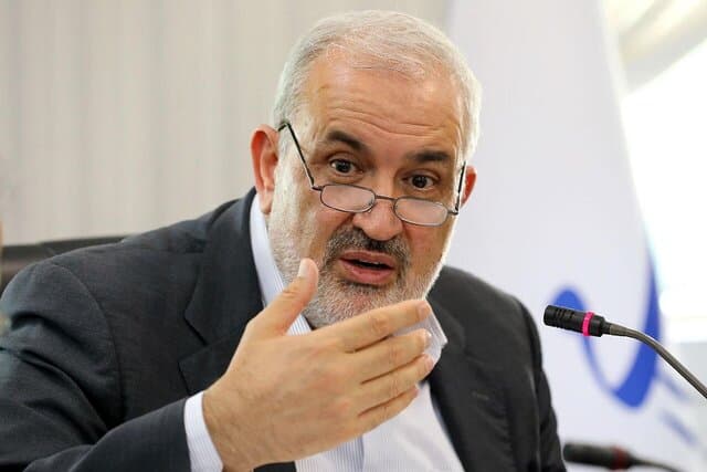 در پی زیان‌دهی خودروسازان بزرگ؛ وزیر صمت دست به کار شد
