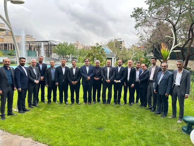 هم‌قسم شدن مدیران مناطق آزاد برای جذب گردشگران غرب آسیا