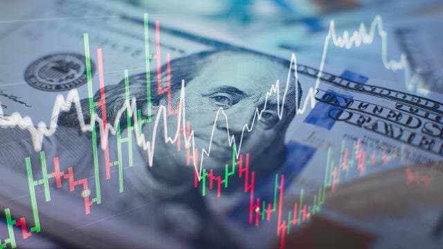 به‌روزرسانی ساعتی آمار ثروتمندان و عدم به‌روزرسانی آمار فقرا