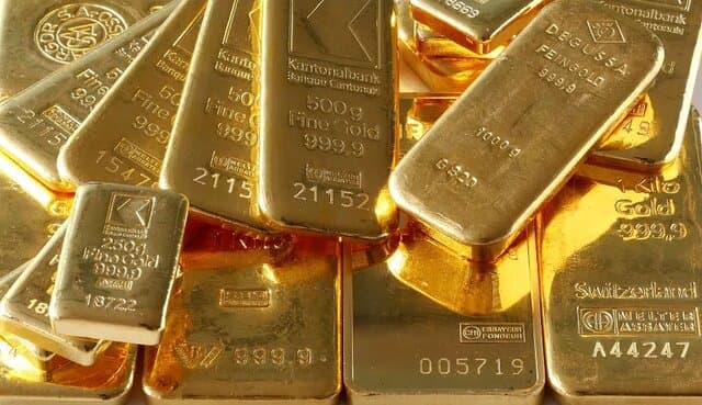 ضعف اقتصادی آمریکا نردبان طلای جهانی شد