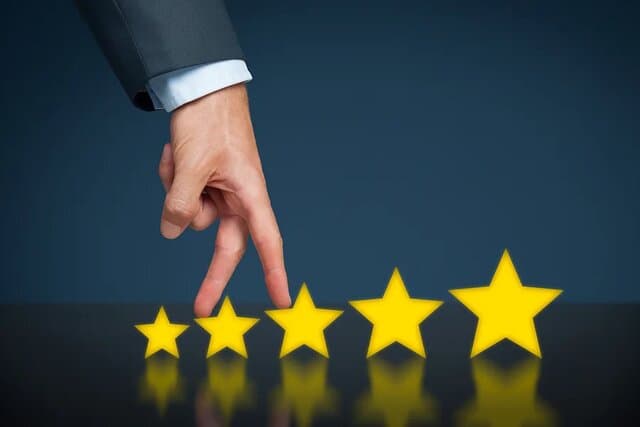 رتبه اعتباری آمریکا تنزل کرد