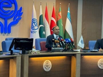 دبیرکل اکو: ایران شاهراه کلیدی تجارت و ترانزیت منطقه‌ای است
