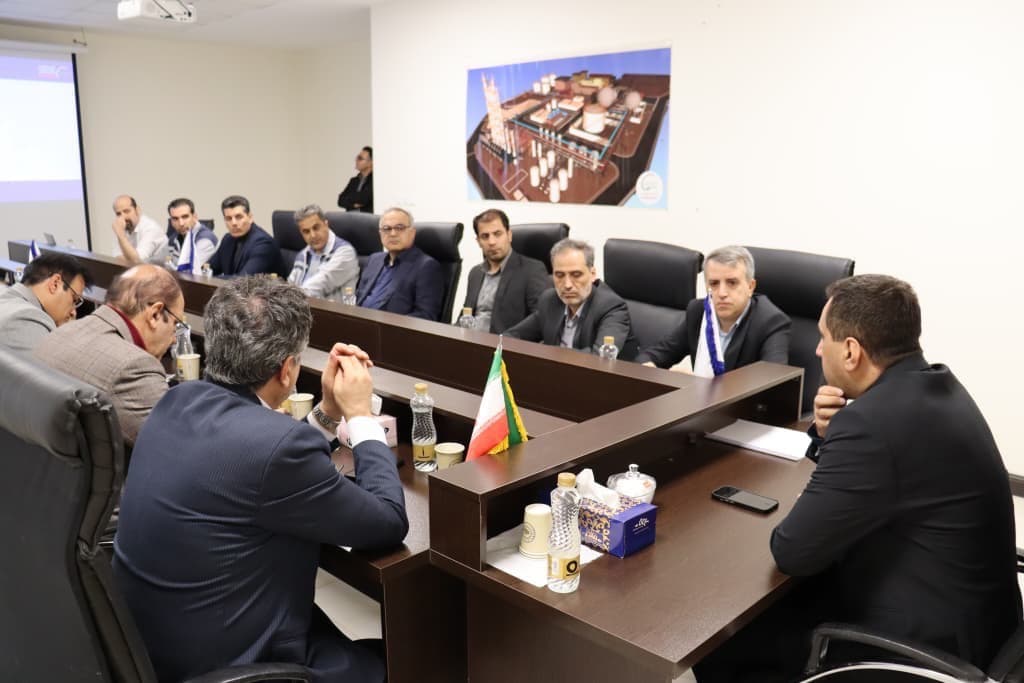 پترول خواستار شتاب در اجرای پروژه متیل‌آمین نگین سنقر شد