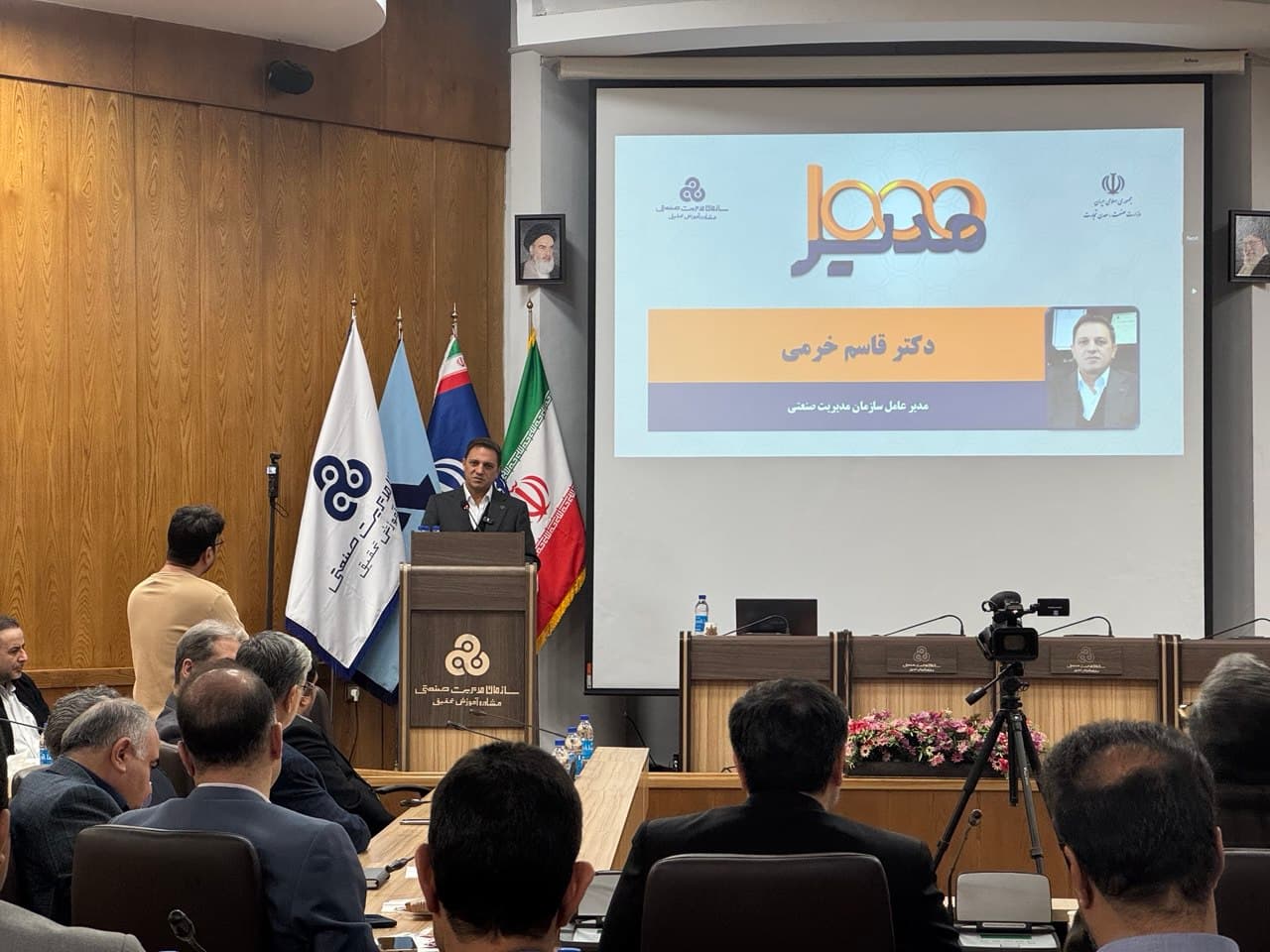 طرح ملی پرورش مدیران، ماموریت ملی برای عبور ایران از شرایط تاریخی است