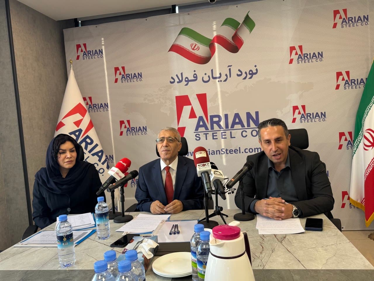 حداقل حقوق کارگران باید بر پایه دلار اصلاح شود؛ تولید بدون نیروی انسانی پایدار نمی‌ماند