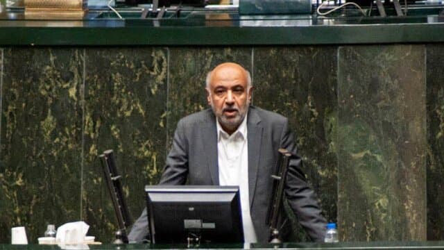 استیضاح «میدری» به کمیسیون اجتماعی ارجاع شد