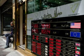 تقاضا برای دلار در ایران کاهش یافت