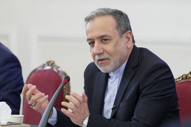 عراقچی: توافقی بهتر از برجام امکان‌پذیر است