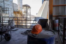 درخواست از نهادهای جهانی برای رسیدگی به کشتار کارگران ایرانی در حملات هوایی به کارخانه‌ها