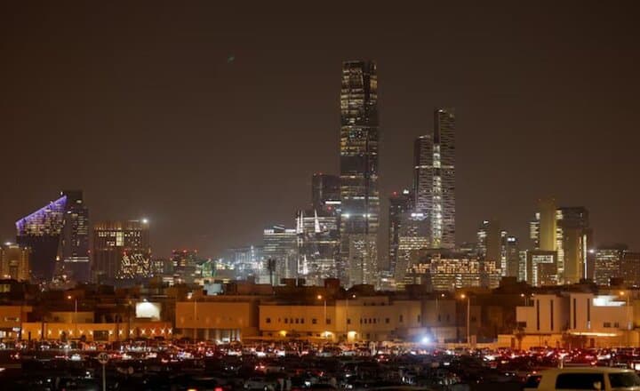 فعالیت تجاری غیرنفتی عربستان در مارس منفی شد