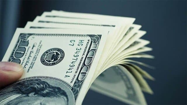 هشدار بانک مرکزی؛ خرید هیجانی ارز در نرخ‌های بالا پرریسک است  