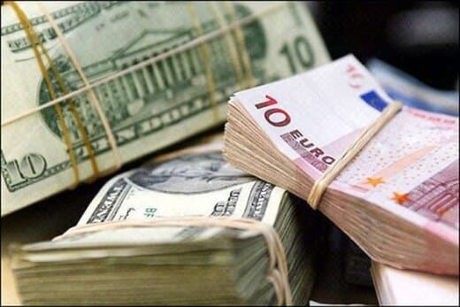 معاملات اسکناس در صرافی‌ و بانک‌ها باعث افزایش ذخایر ارزی شده است