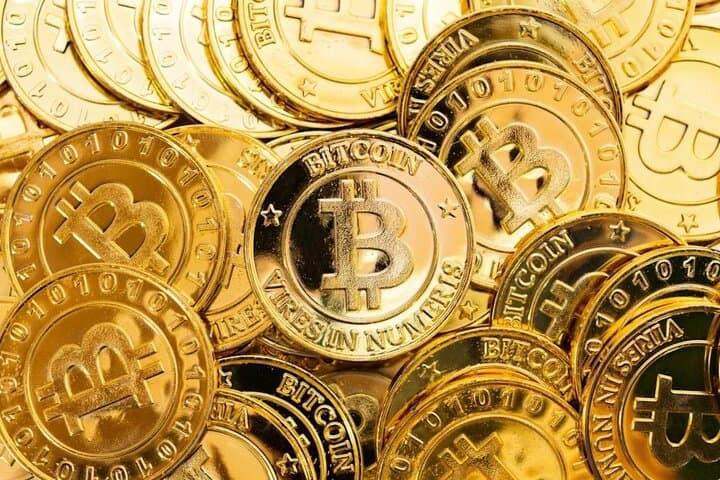ارزش بازار استیبل‌کوین‌ها ۱۰ میلیارد دلار سقوط کرد
