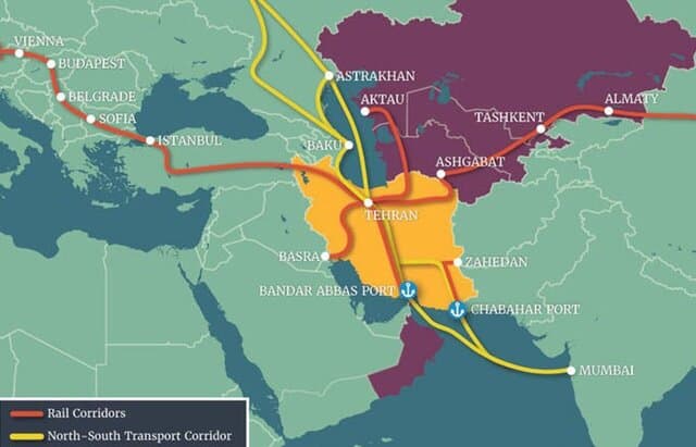 عضو هیأت نمایندگان اتاق بازرگانی تهران: راه شکستن محدودیت دریایی از کریدورهای زمینی می‌گذرد