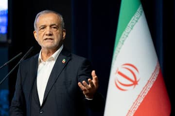 پزشکیان: آنچه نباید رخ دهد، نارضایتی اقشار کمدرآمد است