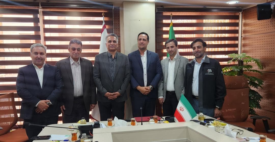 تجلیل از سید ابوتراب فاضل بهعنوان مدیر اثرگذار در توسعه بخش معدن