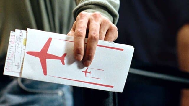 ضرب الاجل تعزیرات برای سازمانهای هواپیمایی و حمایت در مورد بلیطها