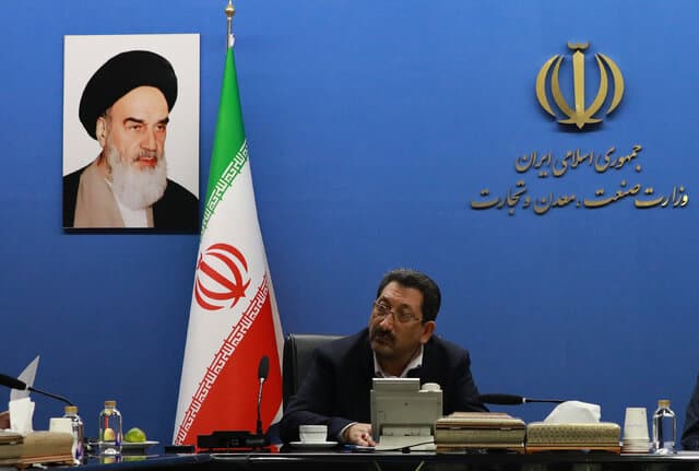 در صنعت و اقتصاد، فرصت سعی و خطا نداریم