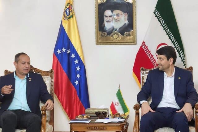آمادگی ایران برای انتقال تجربههای دولت الکترونیک و هوش مصنوعی به ونزوئلا