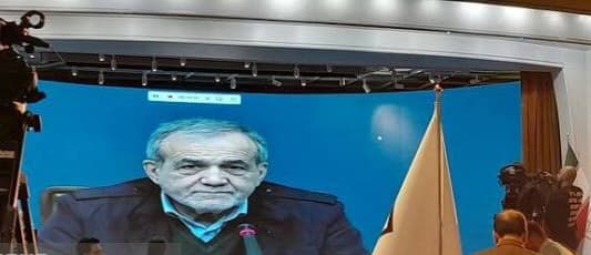افتتاح ابرپروژه انتقال آب دریا به اصفهان با تأکید پزشکیان بر راهحلهای پایدار برای بحران آب