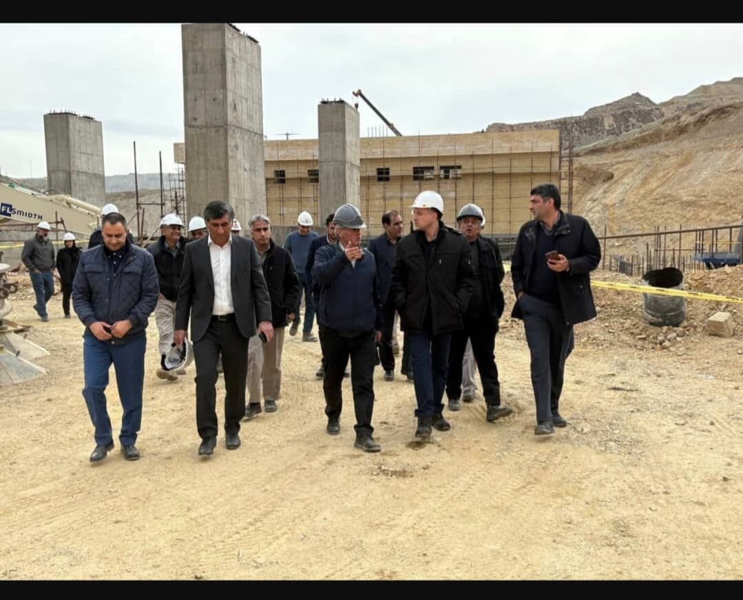 بازدید مدیرعامل شرکت ملی مس از اَبَرپروژه فازهای ۳ و ۴ تغلیظ مجتمع سرچشمه