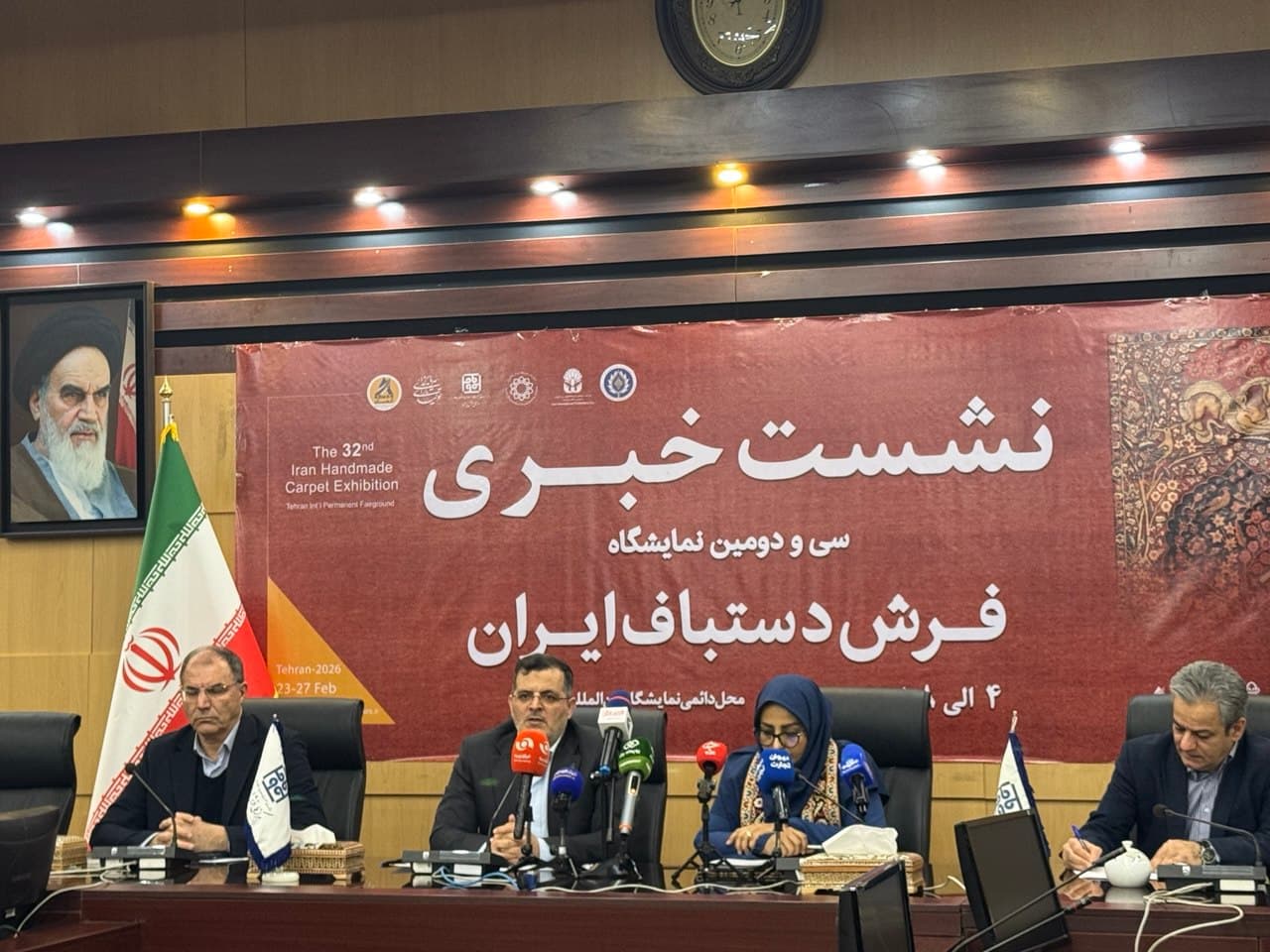 برگزاری سیودومین نمایشگاه فرش دستباف ایران از ۴ تا ۸ اسفند / حمایتهای صادراتی و حضور در اکسپو ۲۰۲۷ بلگراد در دستور کار