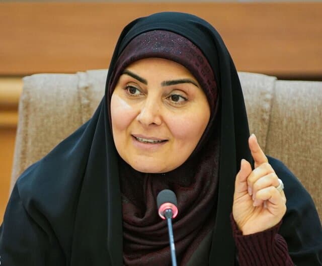 تخلیه و ارسال کالاهای اساسی به سراسر کشور از بنادر ادامه دارد