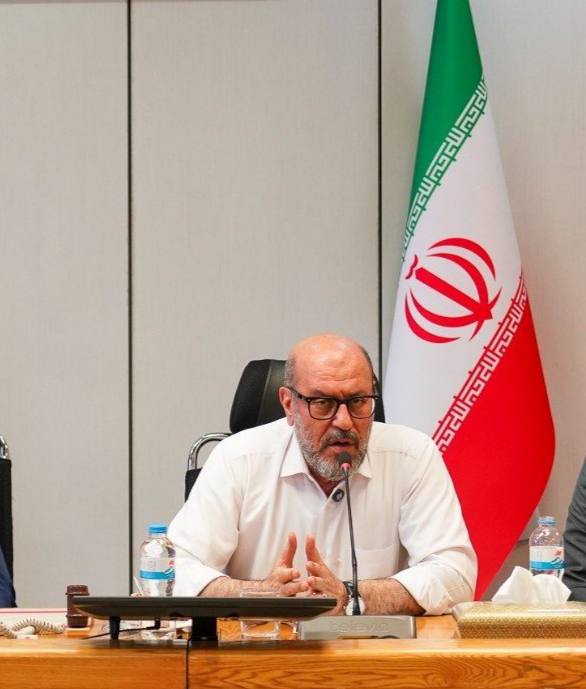 بنیاد مستضعفان از کمک‌های بلاعوض عبور کرده است